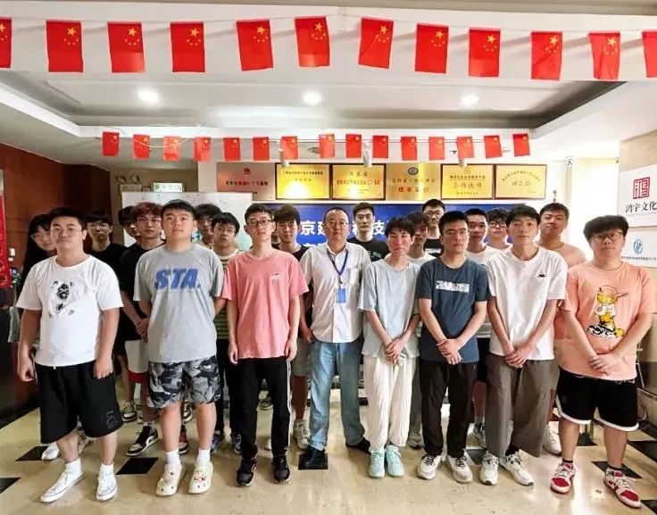 近期結(jié)班留影 | 百尺竿頭，更進一步，加